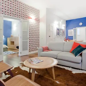 https://premium-design-central-suite.hotelssaintjulians.com